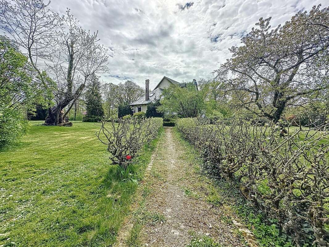 Photo 9 - Maison à VILLENEUVE-SUR-YONNE