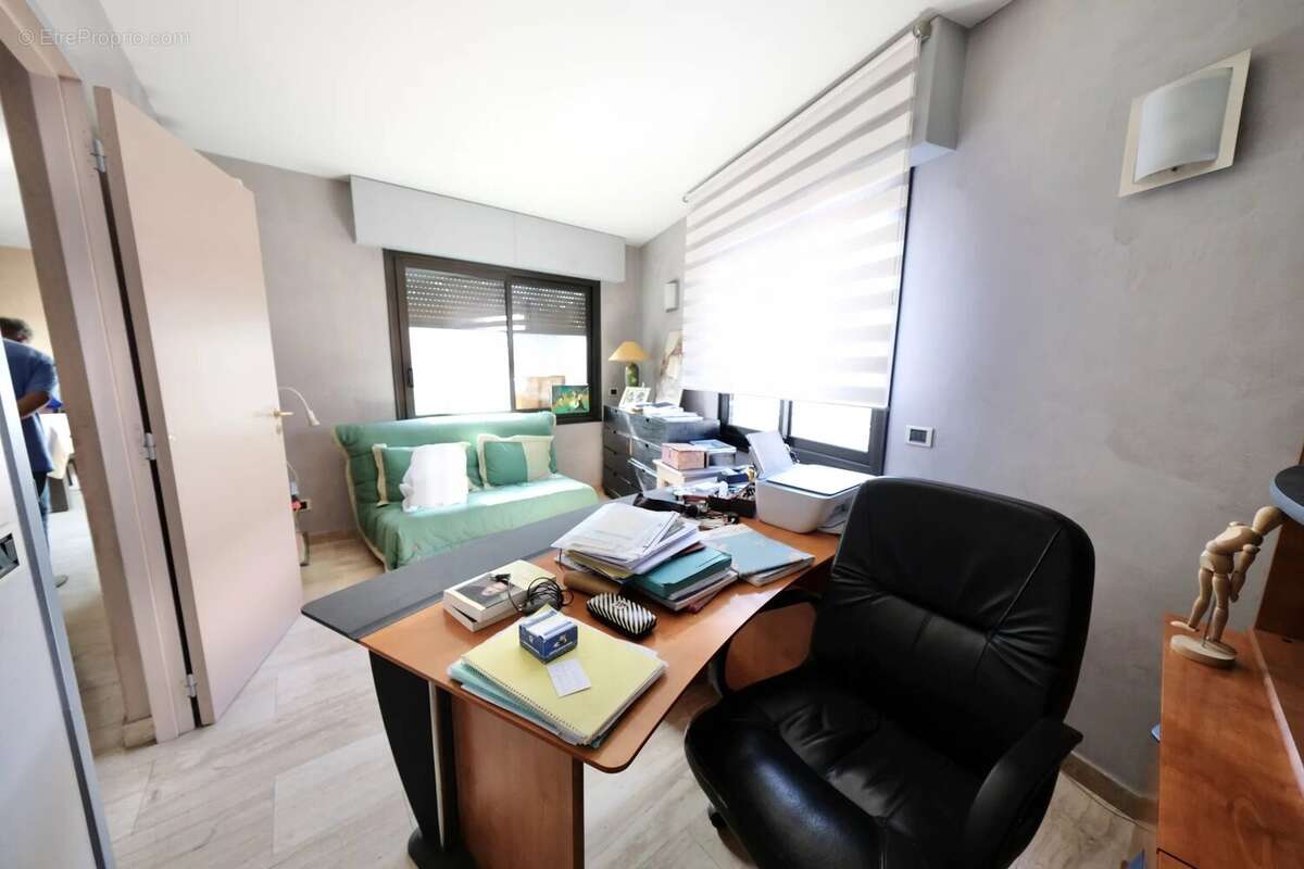 Maison à LYON-8E