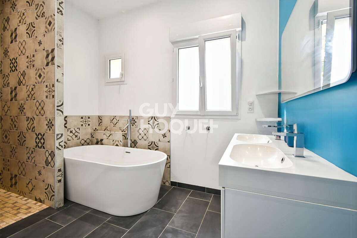 Maison à VILLEBLEVIN