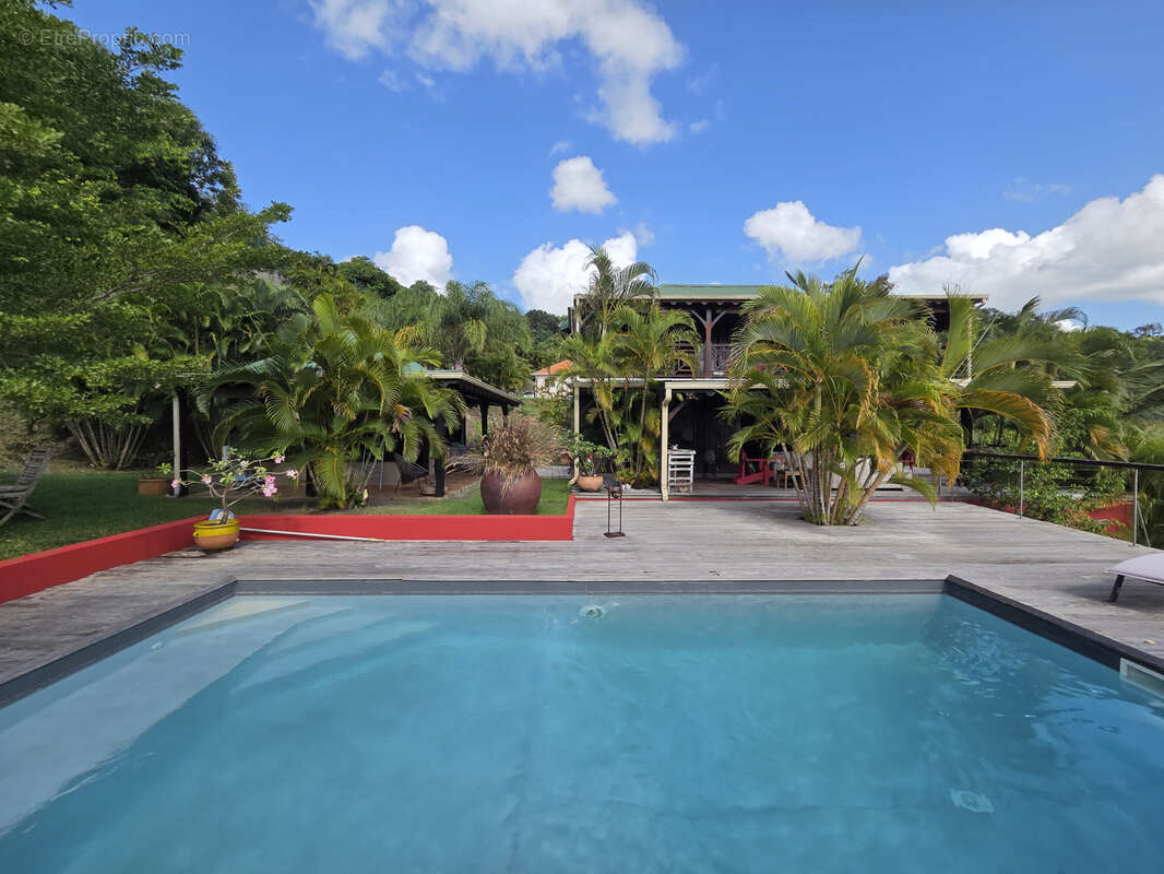 Maison à CASE-PILOTE