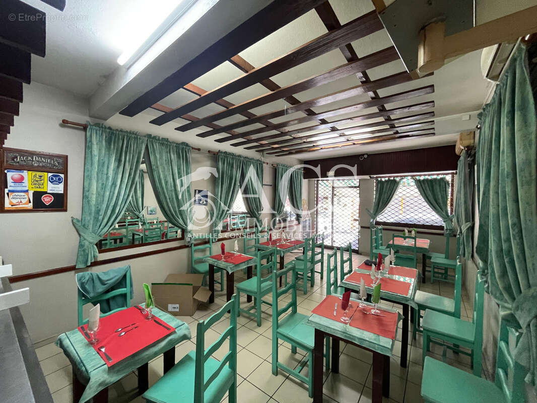 Commerce à FORT-DE-FRANCE