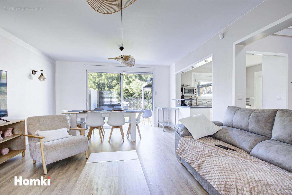 Maison à SAINT-CYPRIEN