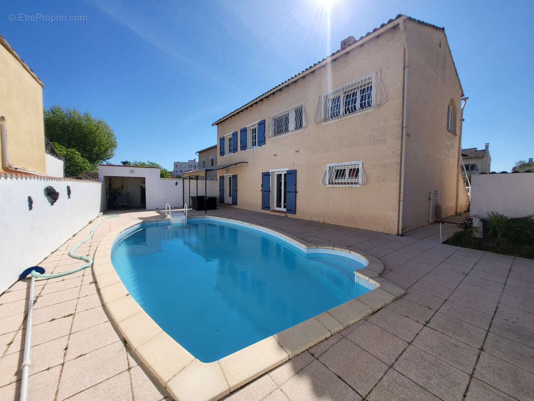 Maison à BERRE-L&#039;ETANG