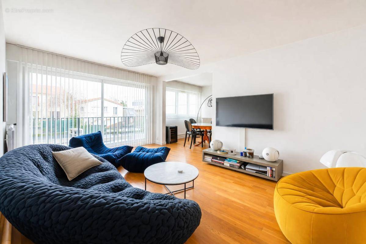 Appartement à GARCHES