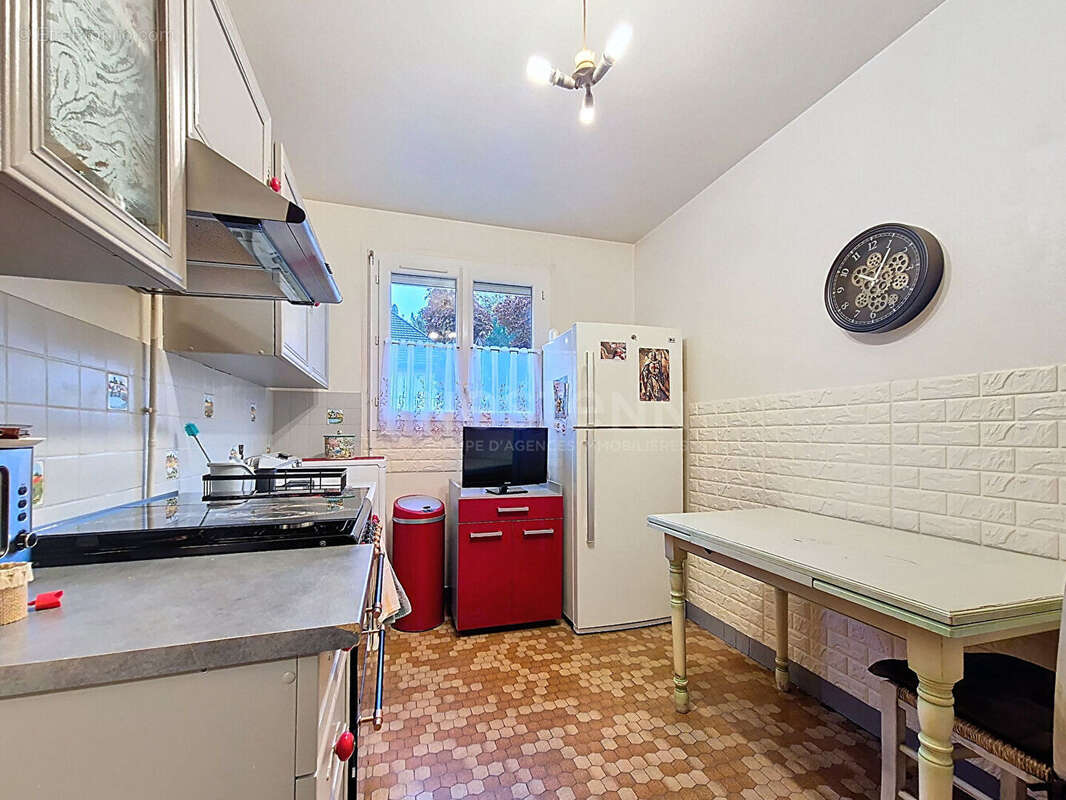 Appartement à LAMORLAYE