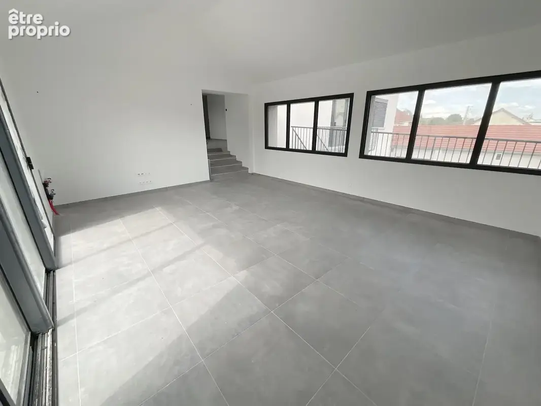 Appartement 5 pièces 146 m² à vendre à Saint-Andre-Les-Vergers (10120) - photo 3