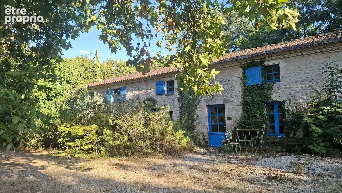 Maison 174 m² à Nancras  - photo 2