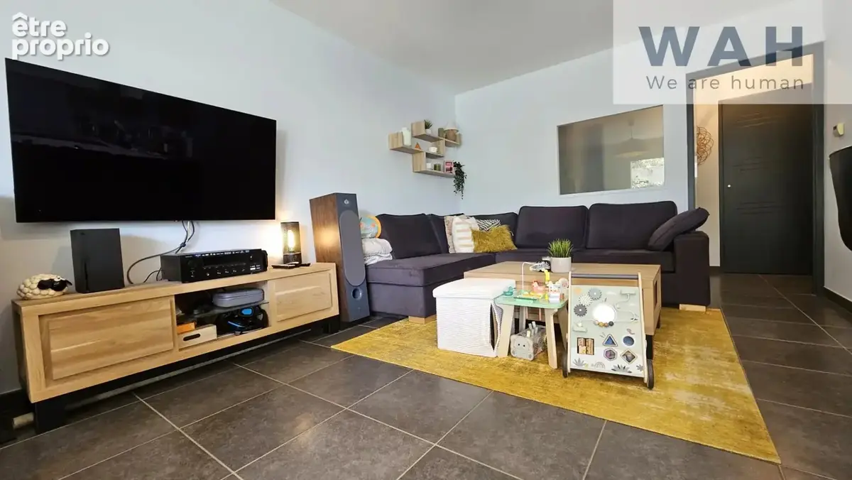 Appartement type T3 avec garage et place de parking - 74350 - photo 3