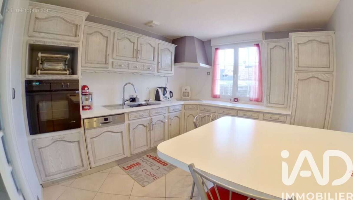 Photo 6 - Maison à LOUVERNE