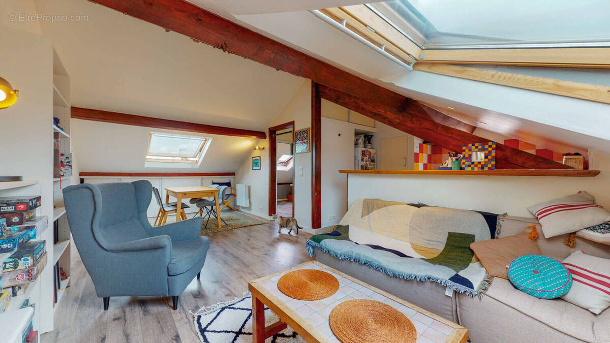 Appartement à NANTERRE