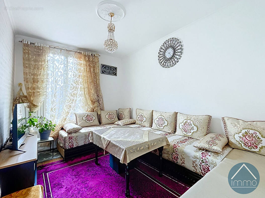 Appartement à ASNIERES-SUR-SEINE