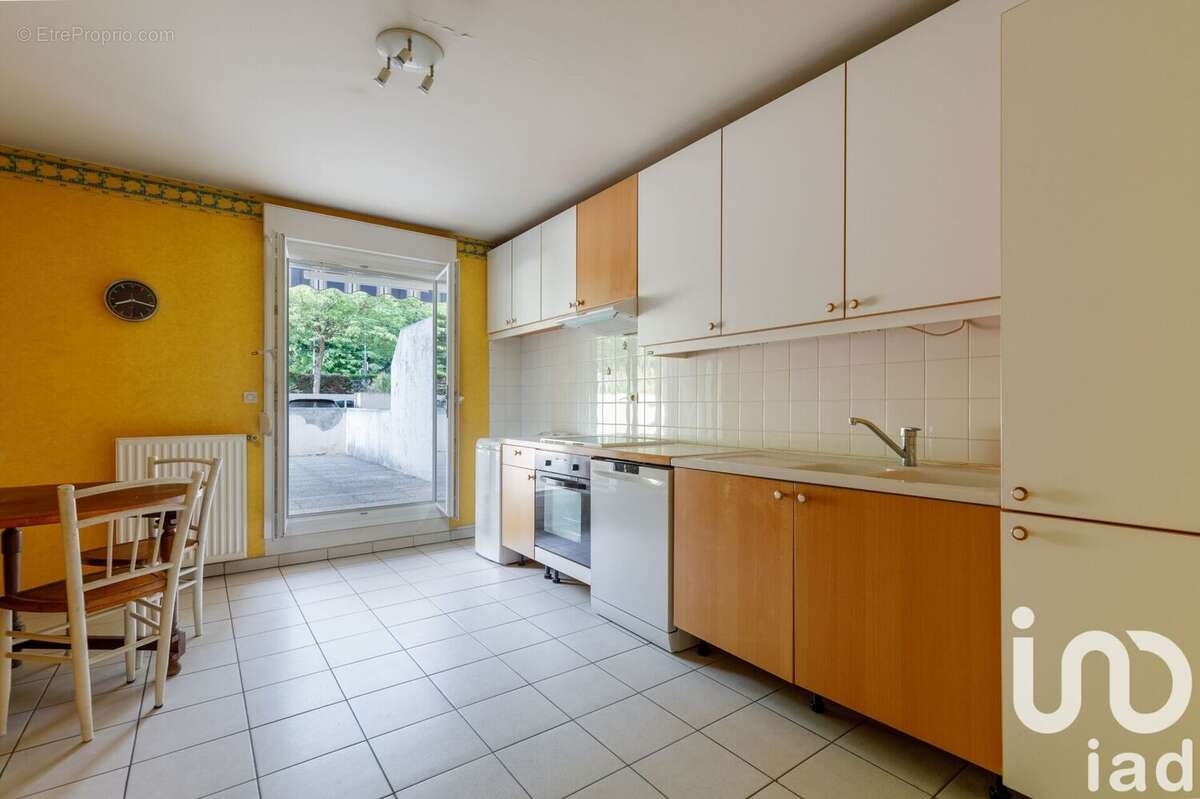 Photo 7 - Appartement à CHARBONNIERES-LES-BAINS