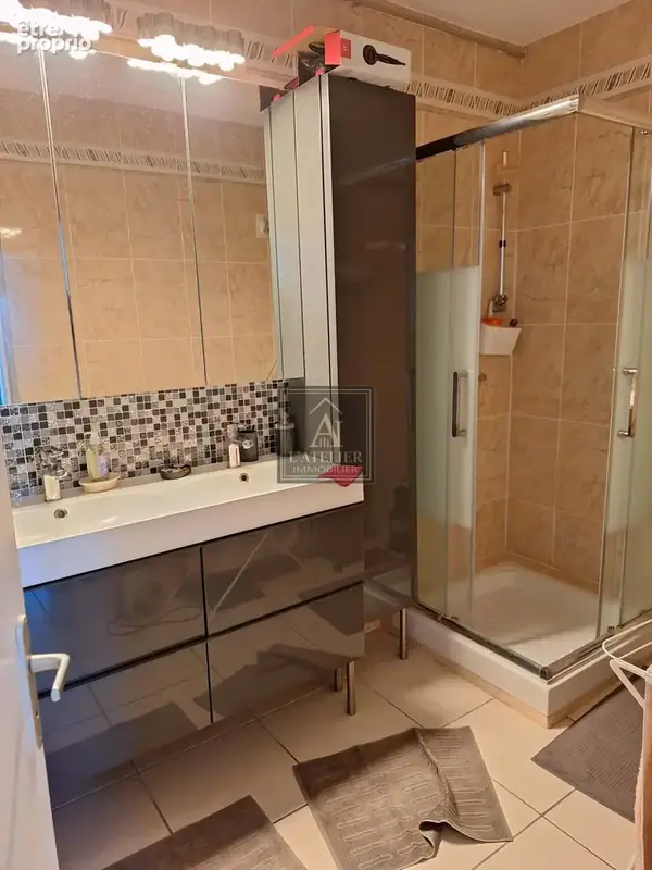 Appartement climatisé de 3 pièces de 80 m2 avec terrasse et cave - photo 5
