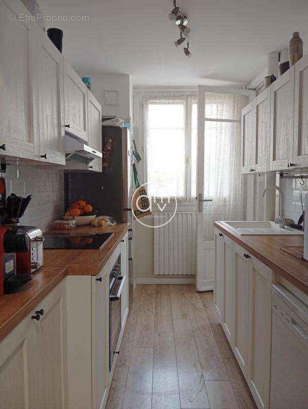 Appartement à LA VALETTE-DU-VAR