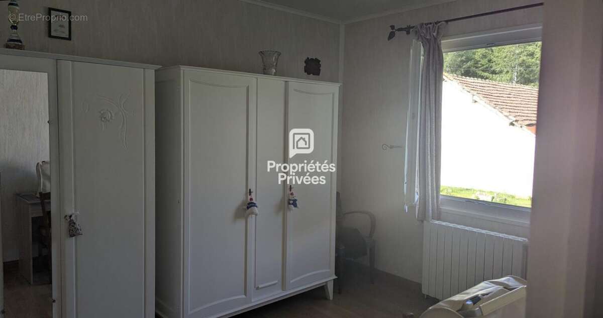 ABJAT SUR BANDIAT - Maison économe DPE B - 133 m² - Idéal bi-famille ou investissement - photo 9