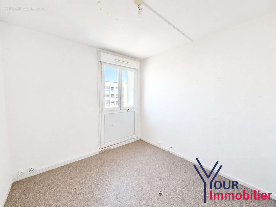 Appartement 54 m² à Vaulx-En-Velin  - photo 5