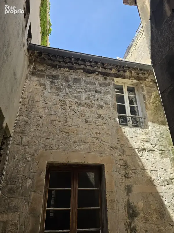 Arles centre ville historique, quartier arènes, maison 230 m2 comprenant un patio, une terrasse et un garage - photo 25