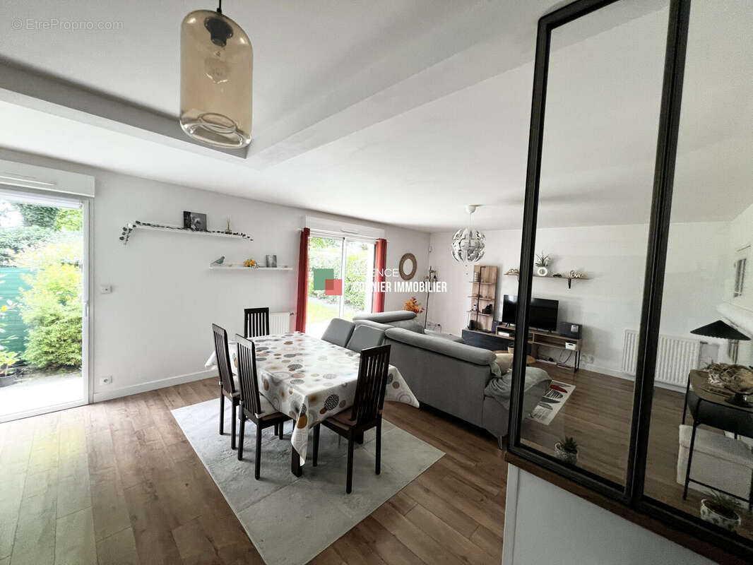 Appartement à THORIGNE-FOUILLARD
