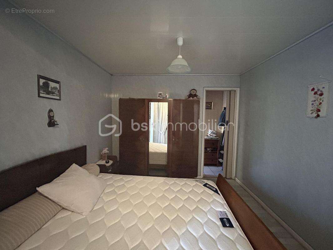 Maison à VILLENEUVE-LE-ROI