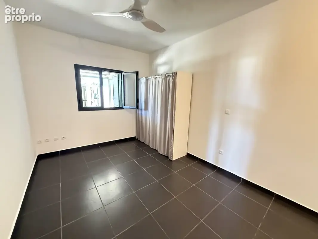 À vendre   la possession   maison t4 récente avec piscine - photo 9