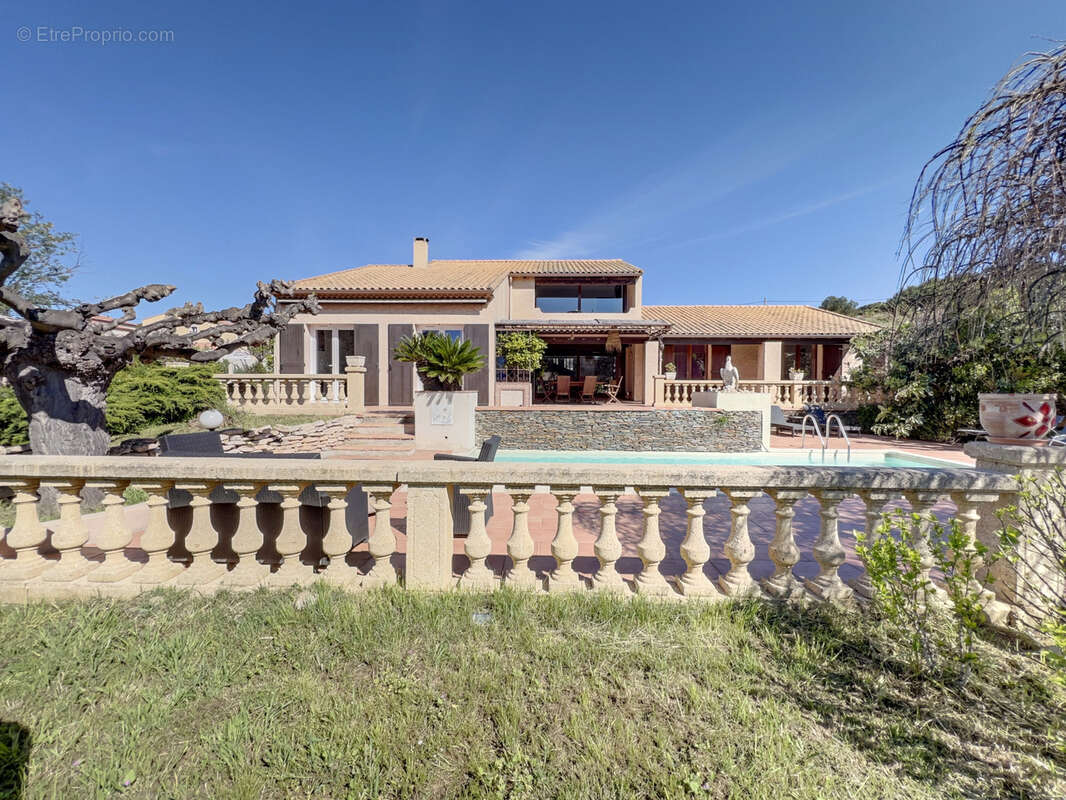 Maison à SAUSSET-LES-PINS