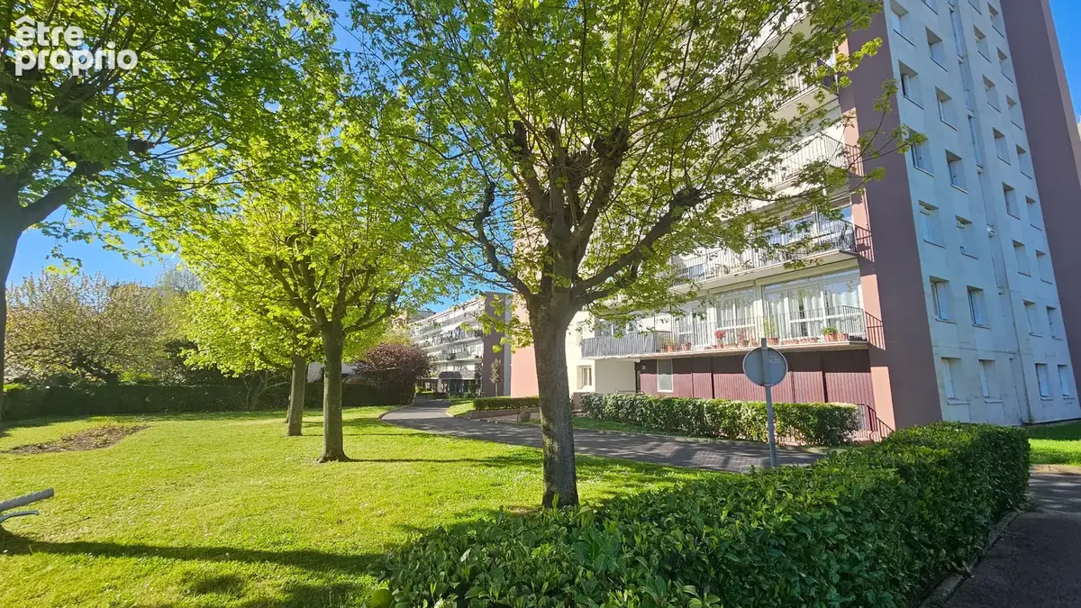 Exclusivité : F4 plein Sud avec balcon, parking & cave - photo 9
