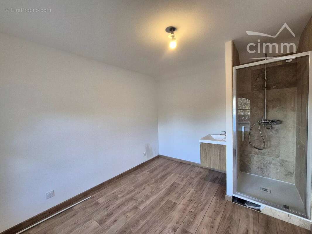 Maison à COUR-CHEVERNY