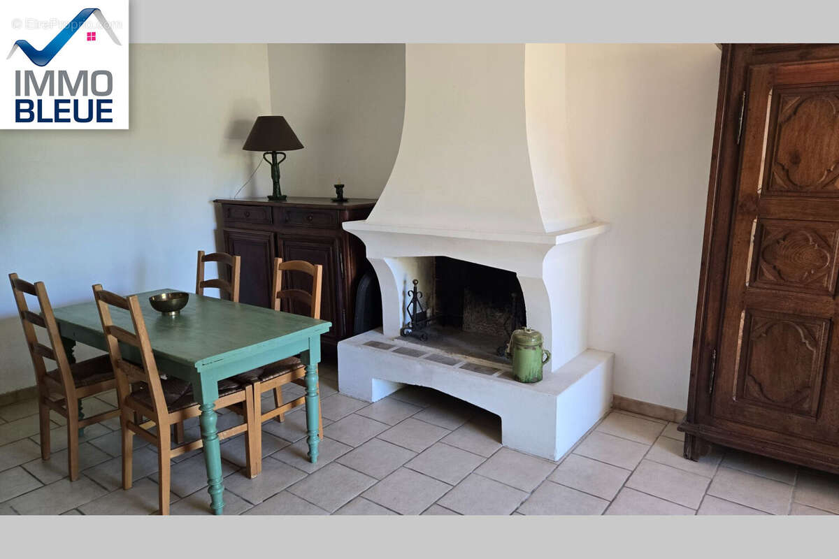 Maison à SAUSSET-LES-PINS