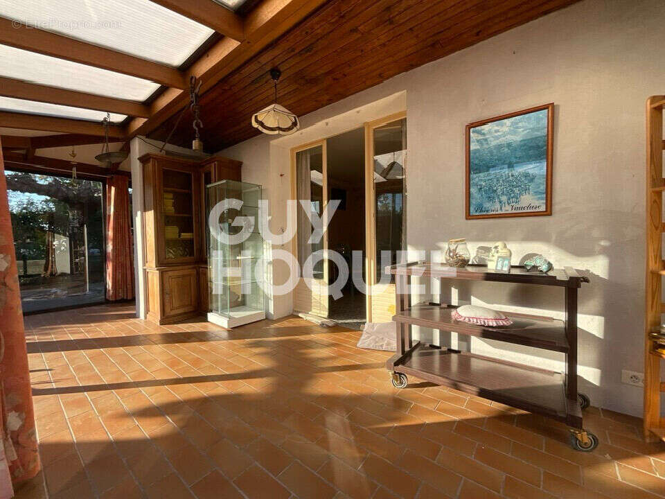 Maison à L&#039;ISLE-SUR-LA-SORGUE