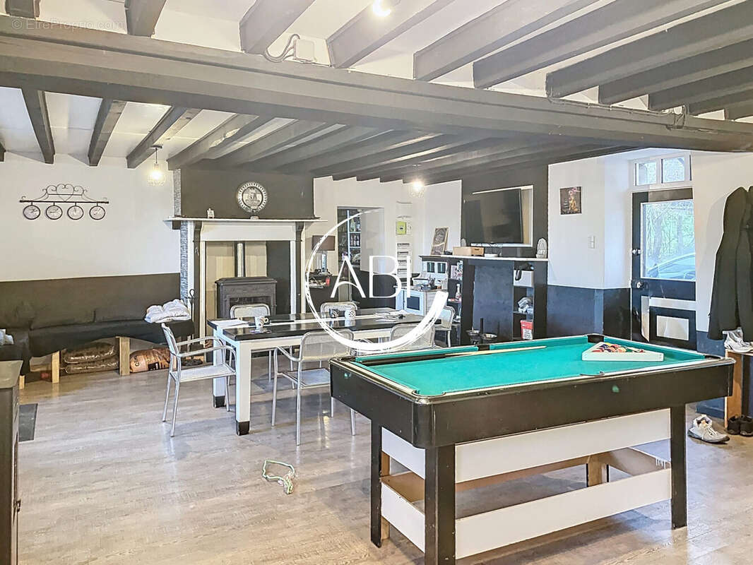 Maison à SAINTE-MARIE-DU-BOIS