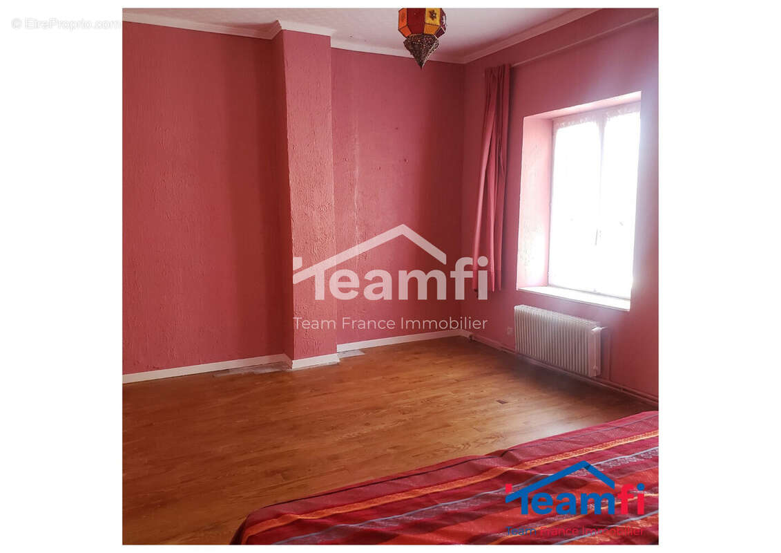 Maison à LA SEAUVE-SUR-SEMENE