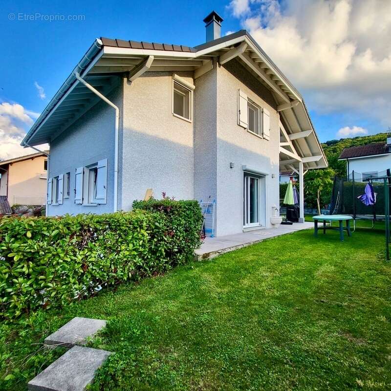 Maison à NEUVECELLE