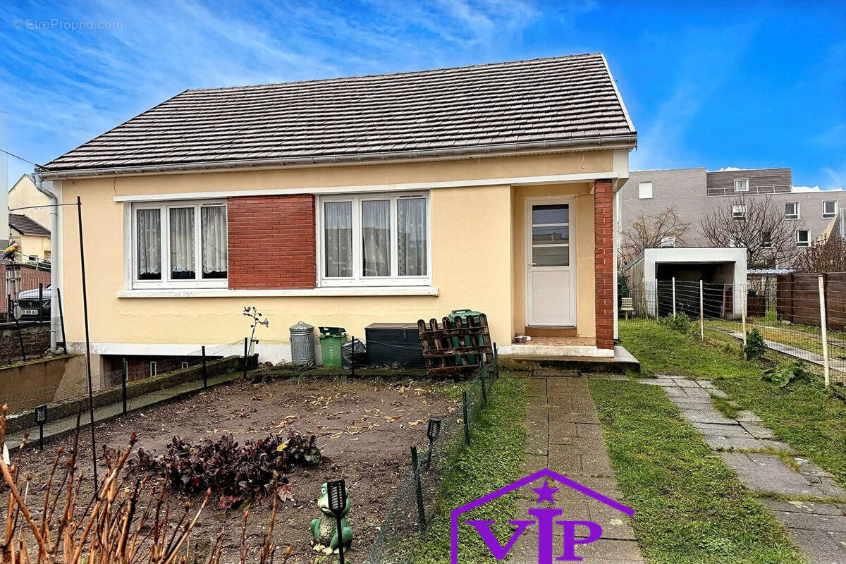 Maison à SOTTEVILLE-LES-ROUEN