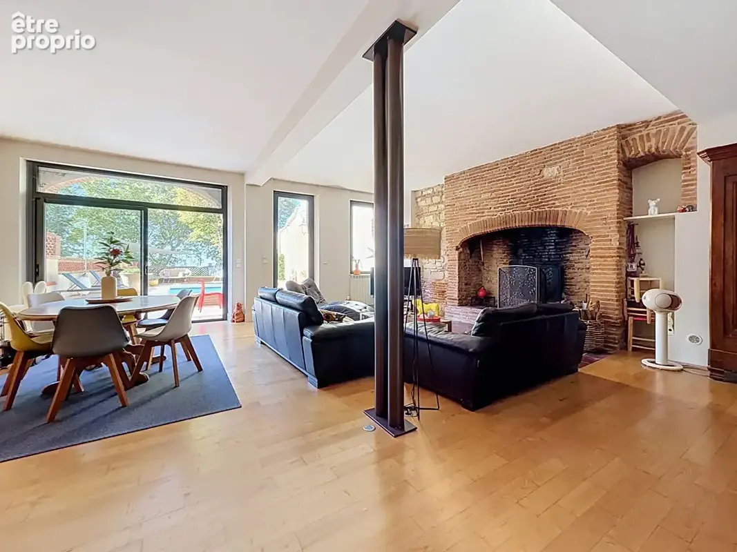 Verfeil - Maison bourgeoise de 260 M² - photo 2