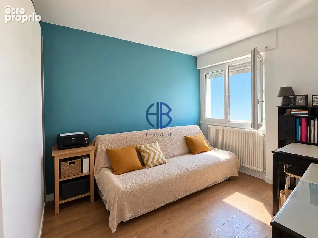 Appartement La Tour Du Pin 5 pièce(s) 105 m2 - photo 4