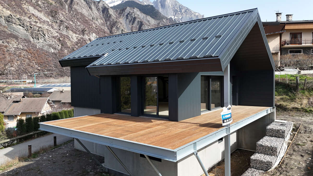 Maison à VILLARGONDRAN