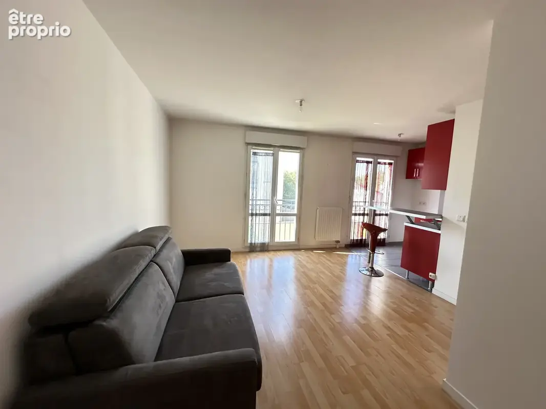 Studio 27 m2 avec parking s/sol - photo 2
