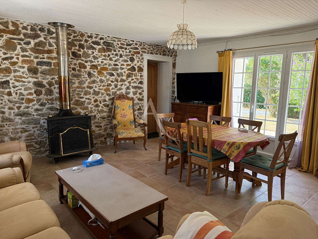 Maison Saint Vincent Sur Graon 5 pièce(s) - photo 3