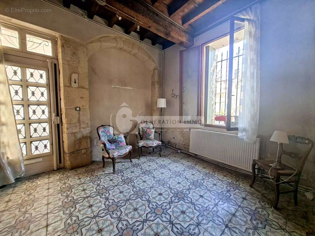 Maison de ville à Arles avec vue sur Saint Césaire - photo 3