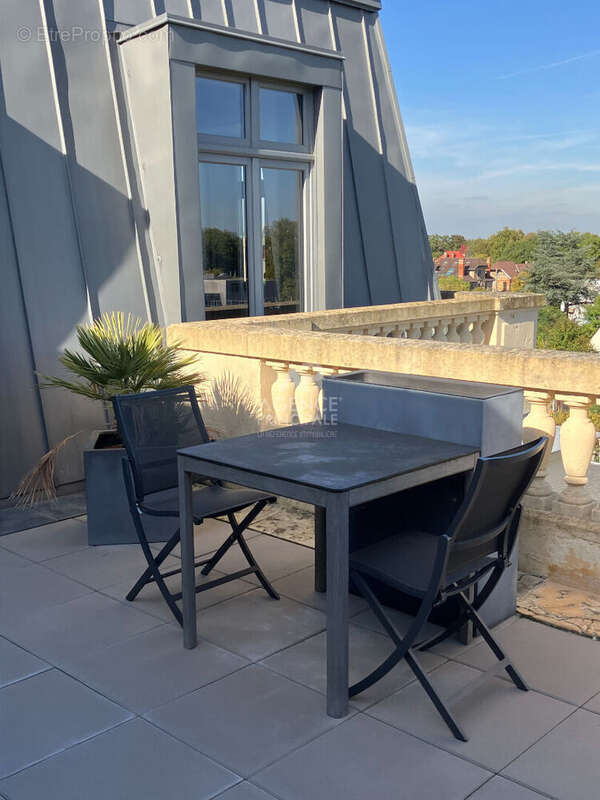 Appartement à MAISONS-LAFFITTE
