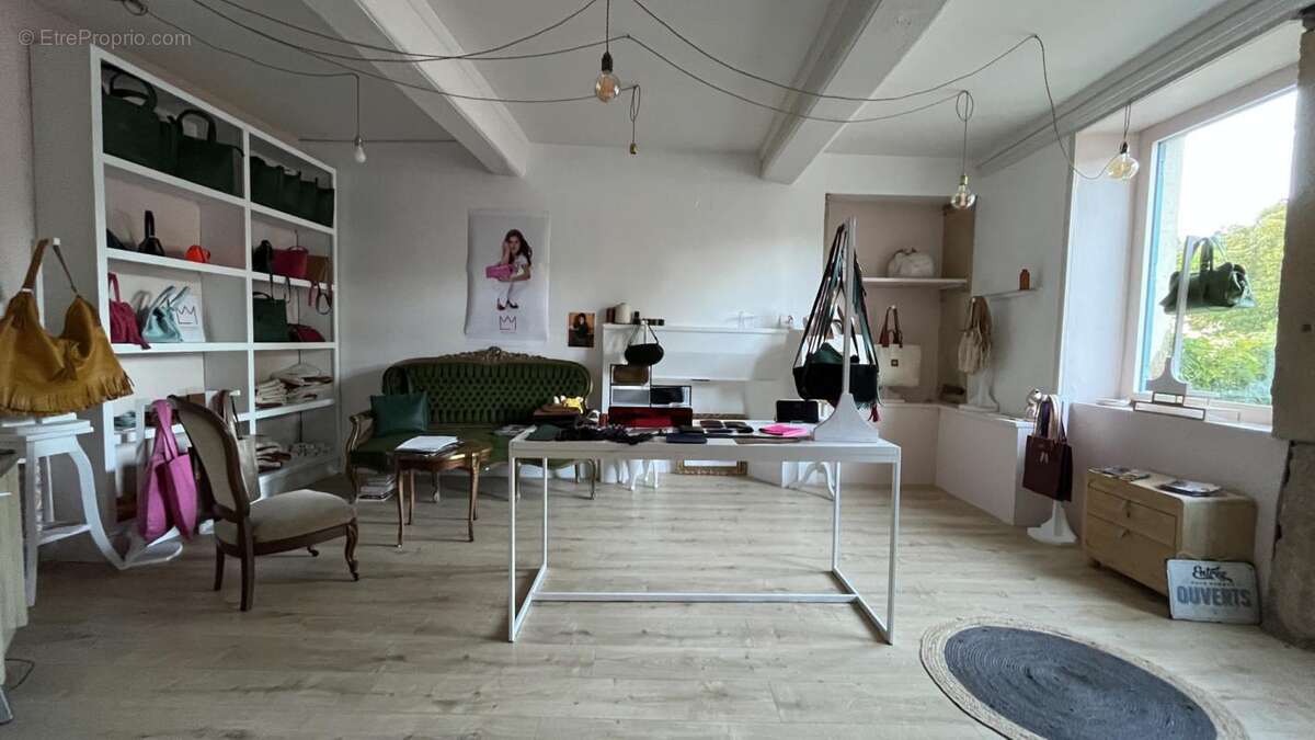 Maison à LUCENAY-L&#039;EVEQUE