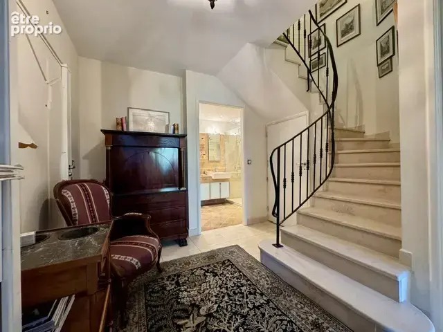 Prestige : Duplex 120m2 en dernier étage - Hyères - photo 12