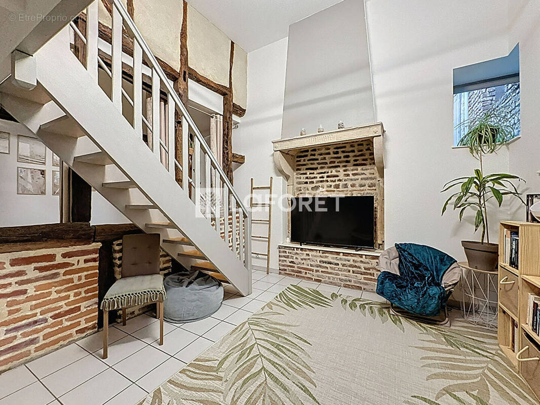Appartement à CHATILLON-SUR-CHALARONNE