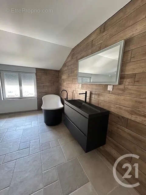 Maison 113 m² à Epinal  - photo 2