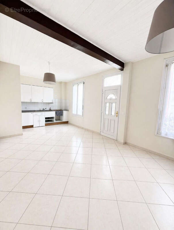 Maison Gonesse  4 pièce(s) 86.11 m2 - photo 3