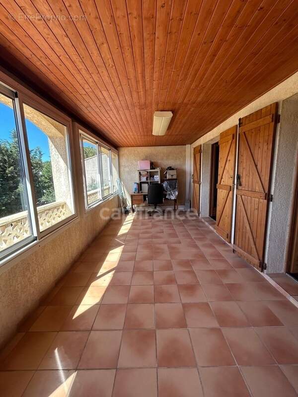 FRONTIGNAN: Maison 5 pièces 122.60m² 337 000 € - photo 5