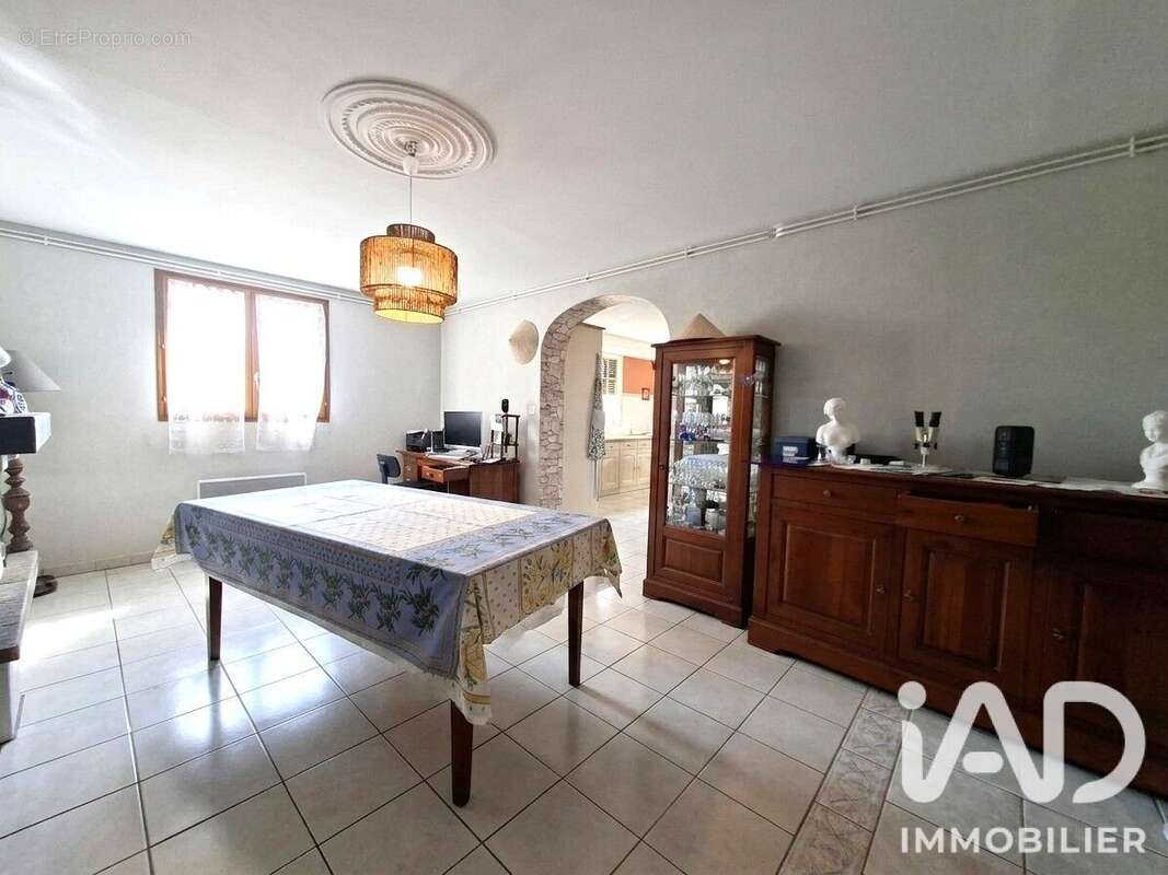 Maison 110 m² à Mazieres-De-Touraine  - photo 9
