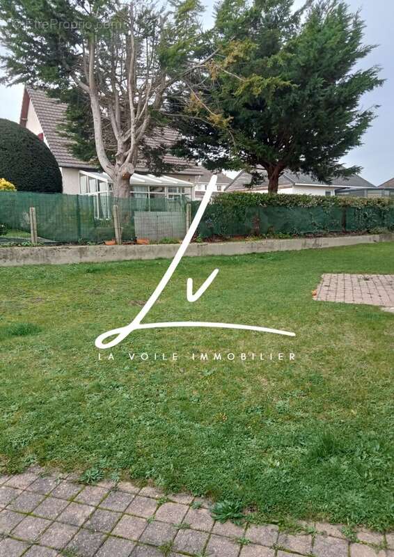 Appartement à EPRON