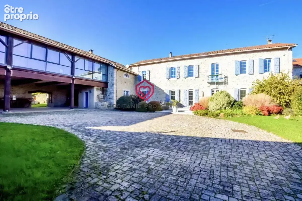 Maison à AUSSON