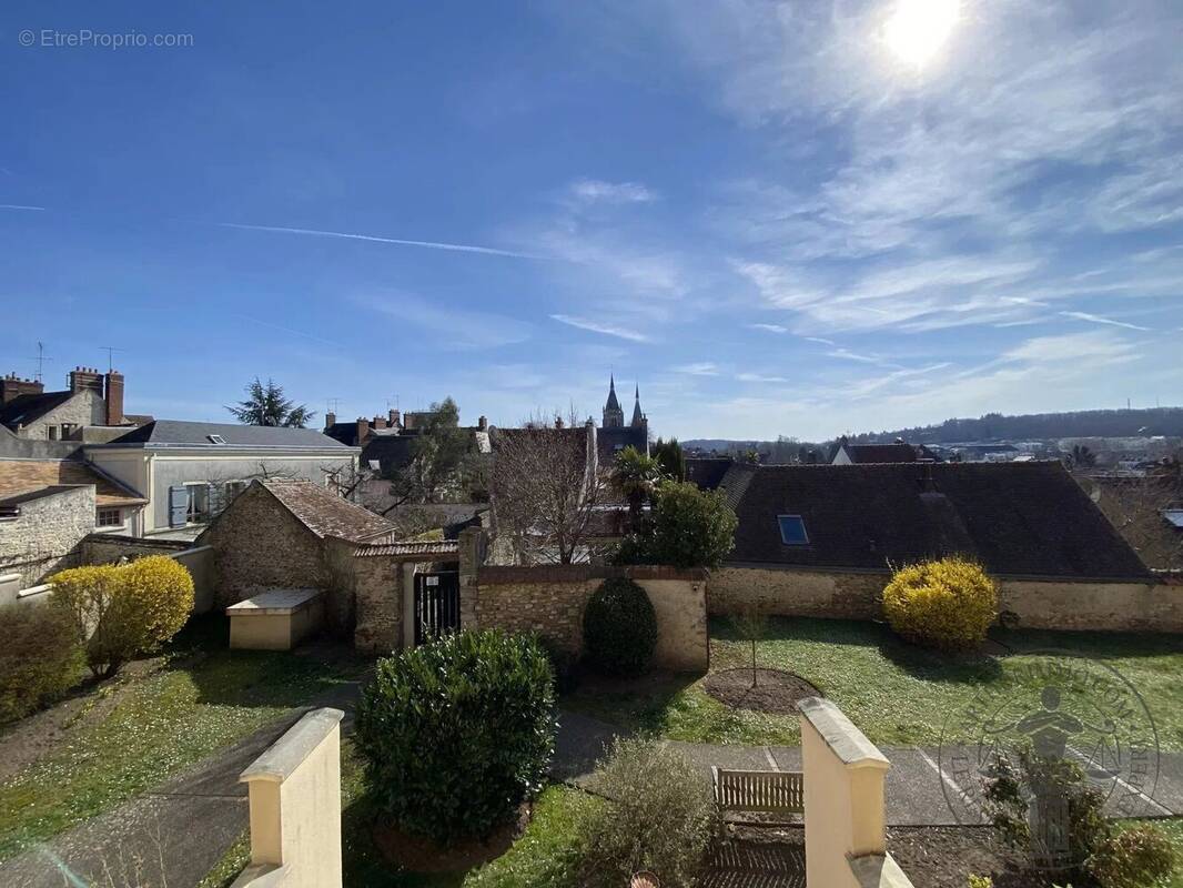 Appartement à DOURDAN